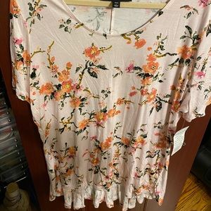 Lightweight tunic style shirt